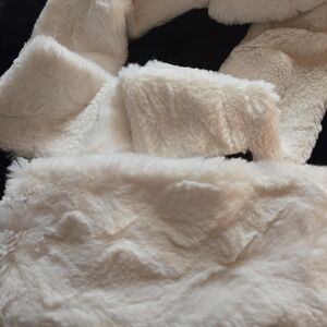 Elegant Cream Faux Fur Wrap